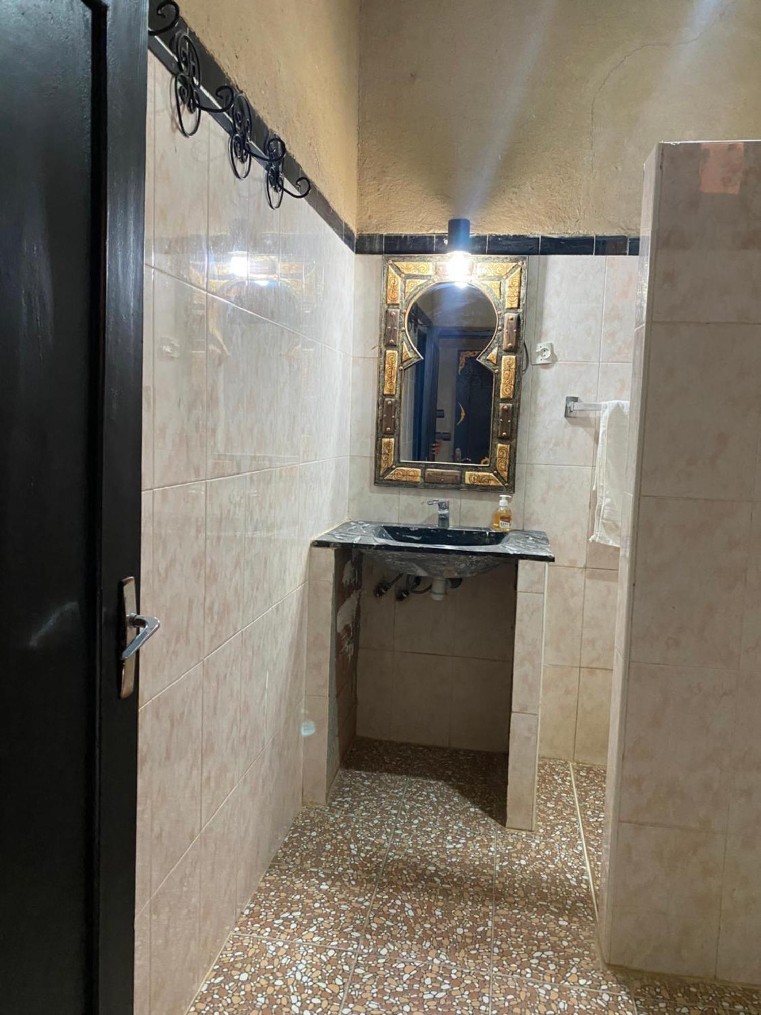 Riad Kasbah Le Touareg 메르주가 외부 사진